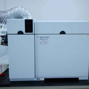 laboratory equipment 