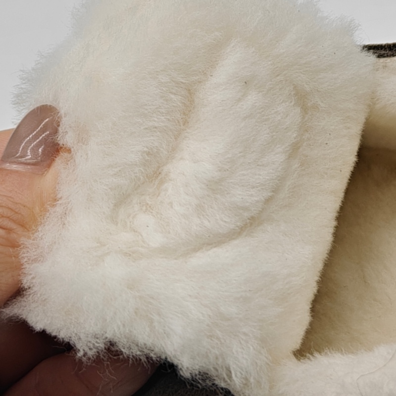 Wool-lined winter clog - inside view of genuine wool lining