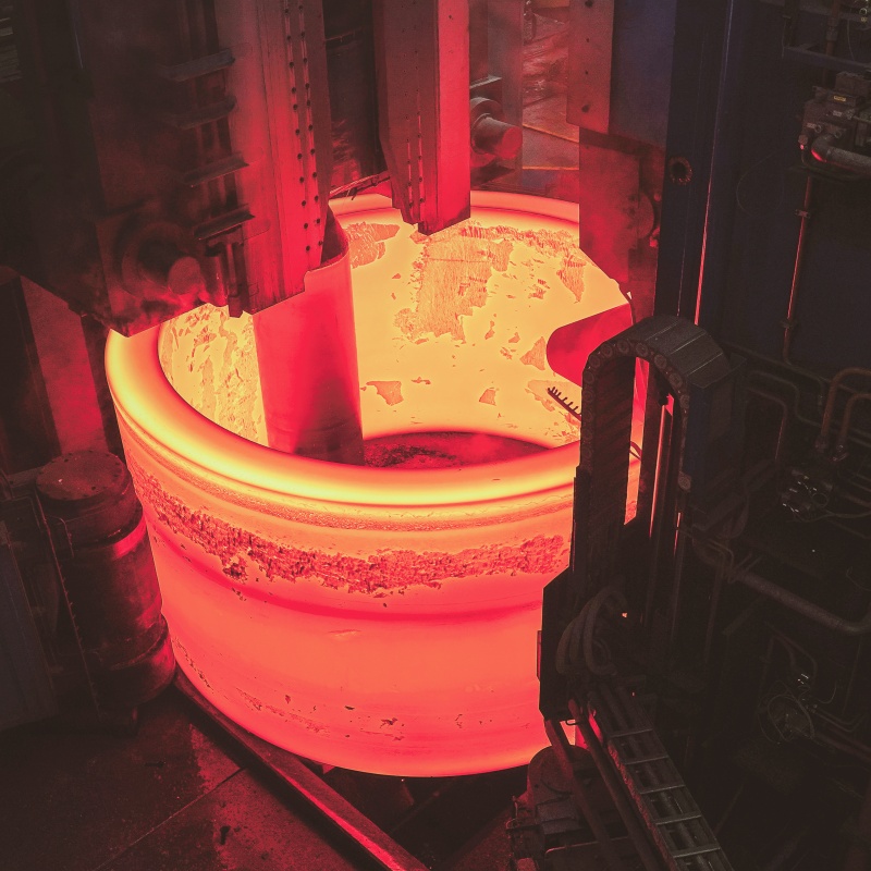 seamless rolled rings process <p class=