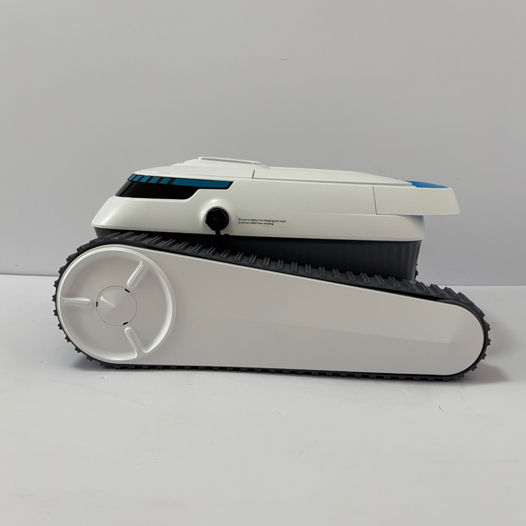 Pool Cleaning Robot