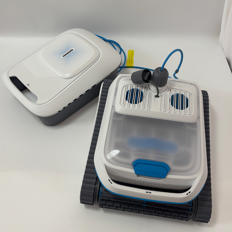 Pool Cleaning Robot