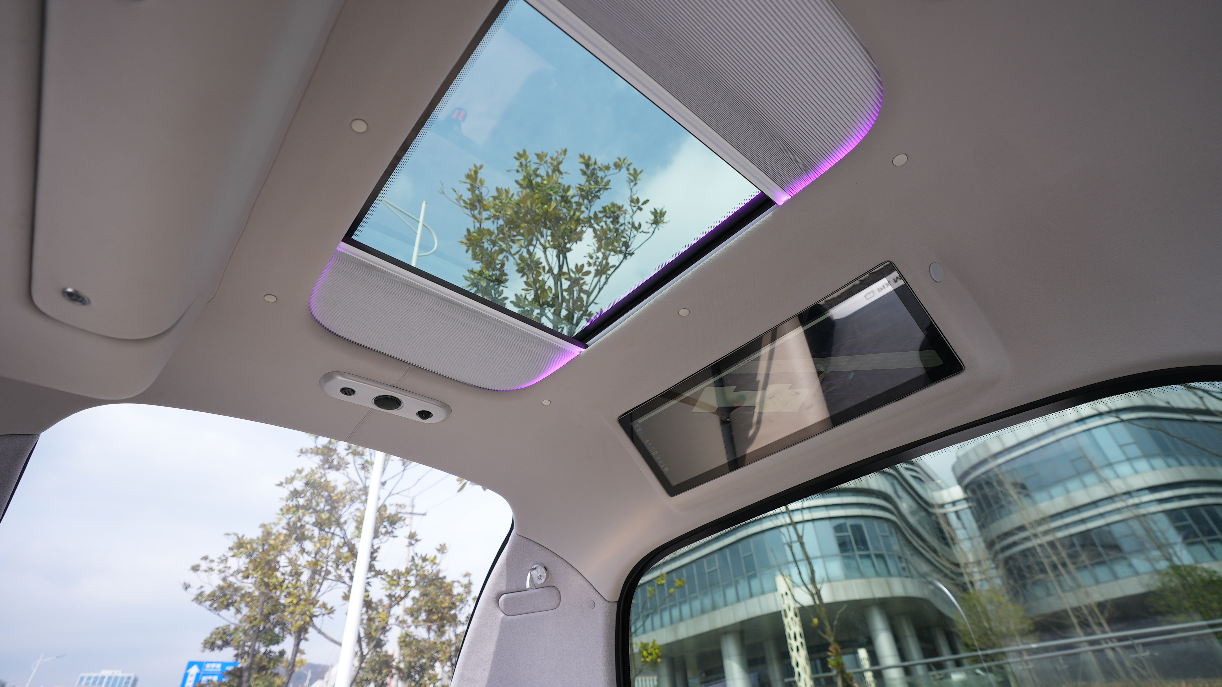 PIX RoboBus Interior