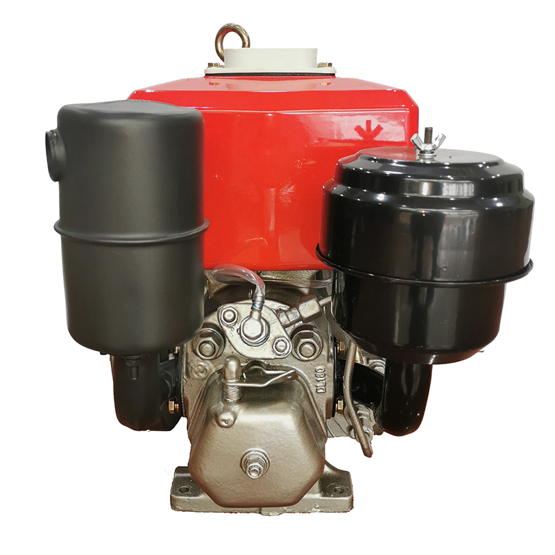 R180 engine top view with flywheel