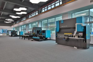 DNE LASER Demo Center