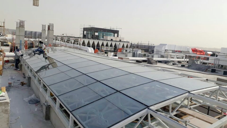 Curtain wall silkscreen glass Dubai mall