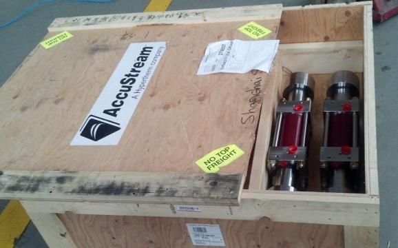 Core component of the YC high-pressure waterjet pump, the US-made Hypertherm intensifier