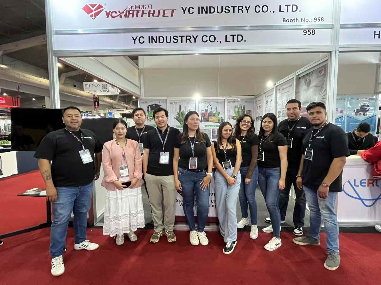 YC Waterjet team at an international exhibition in Mexico