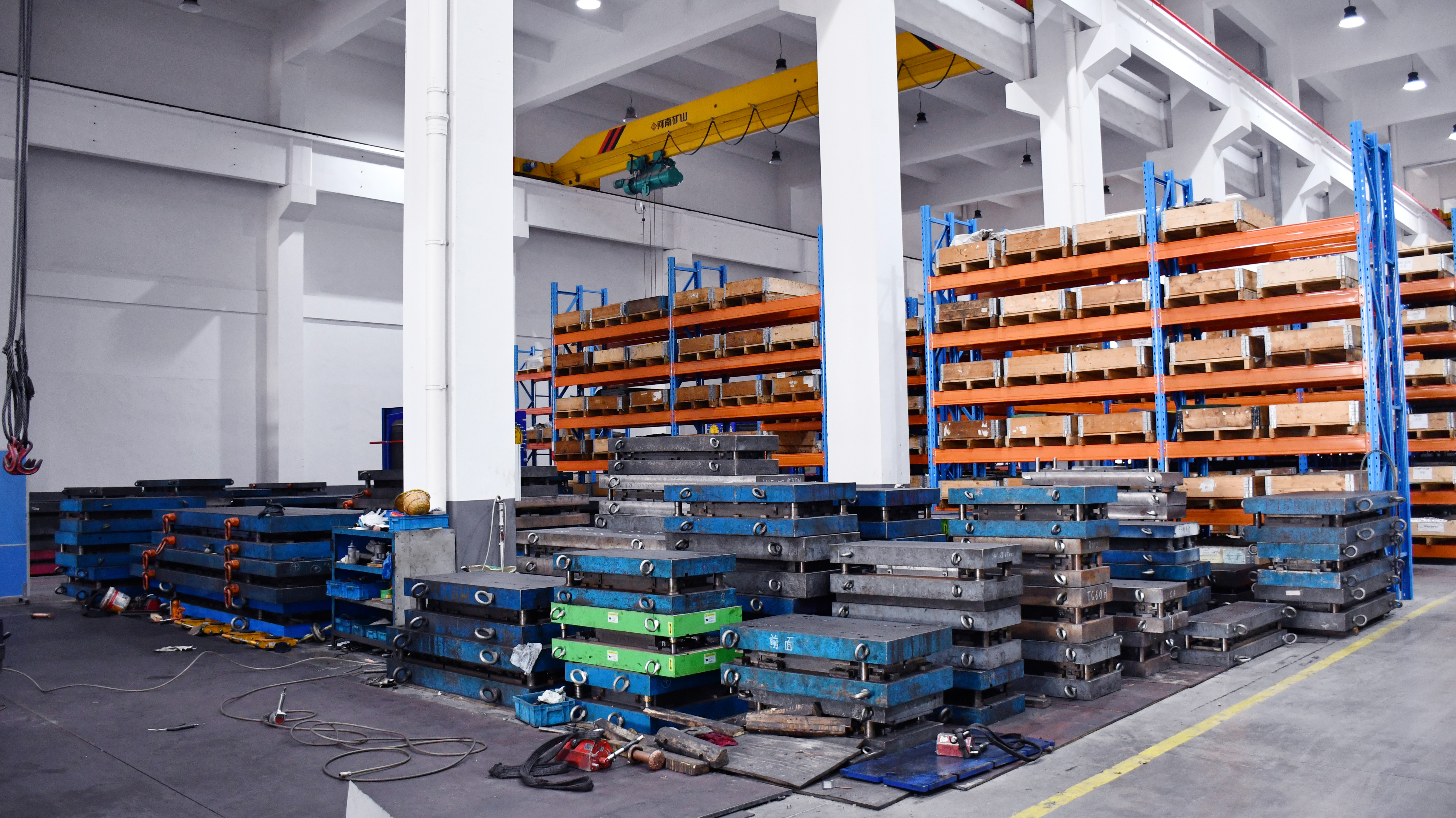 Mold base at YIIING MACEINFRY; a plate heat exchanger plate mold consists of the mold core and mold base