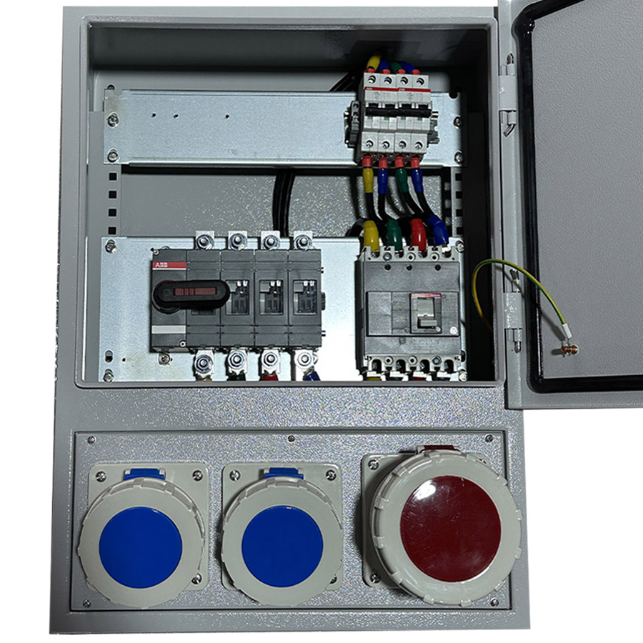 IP44 socket box with 16A single phase outlet