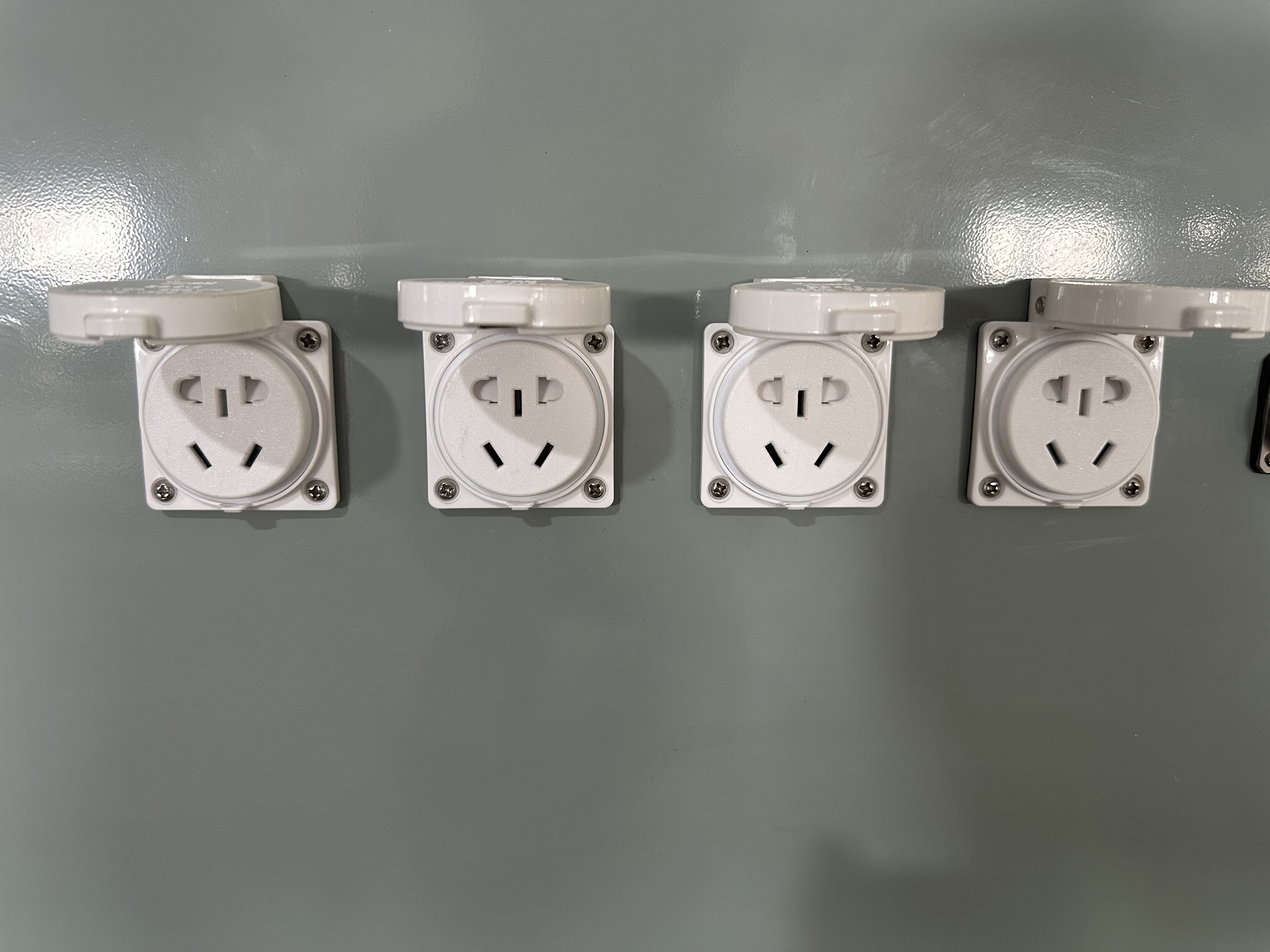 IP55 airport ground power control cabinet with aviation sockets