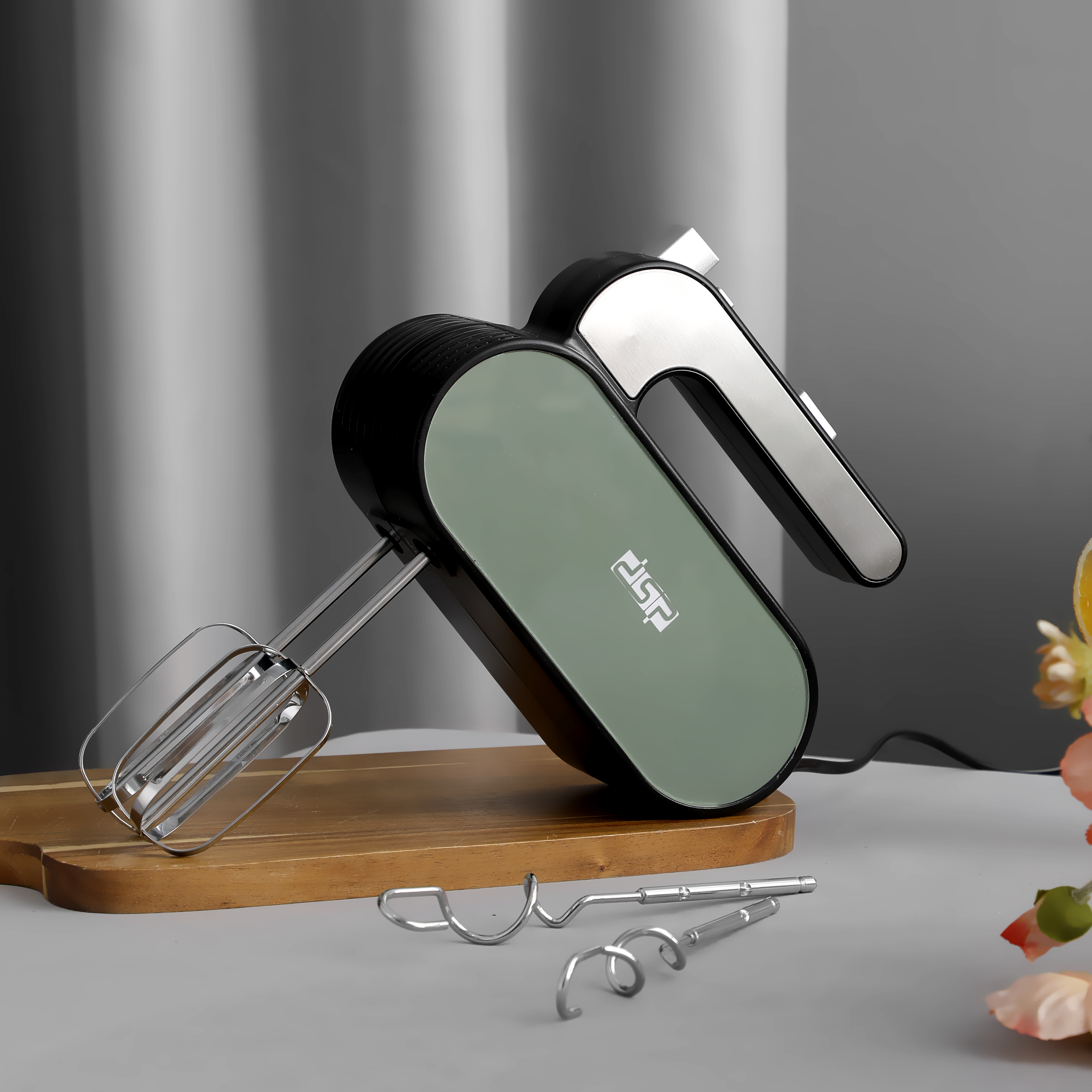 Hand Mixer