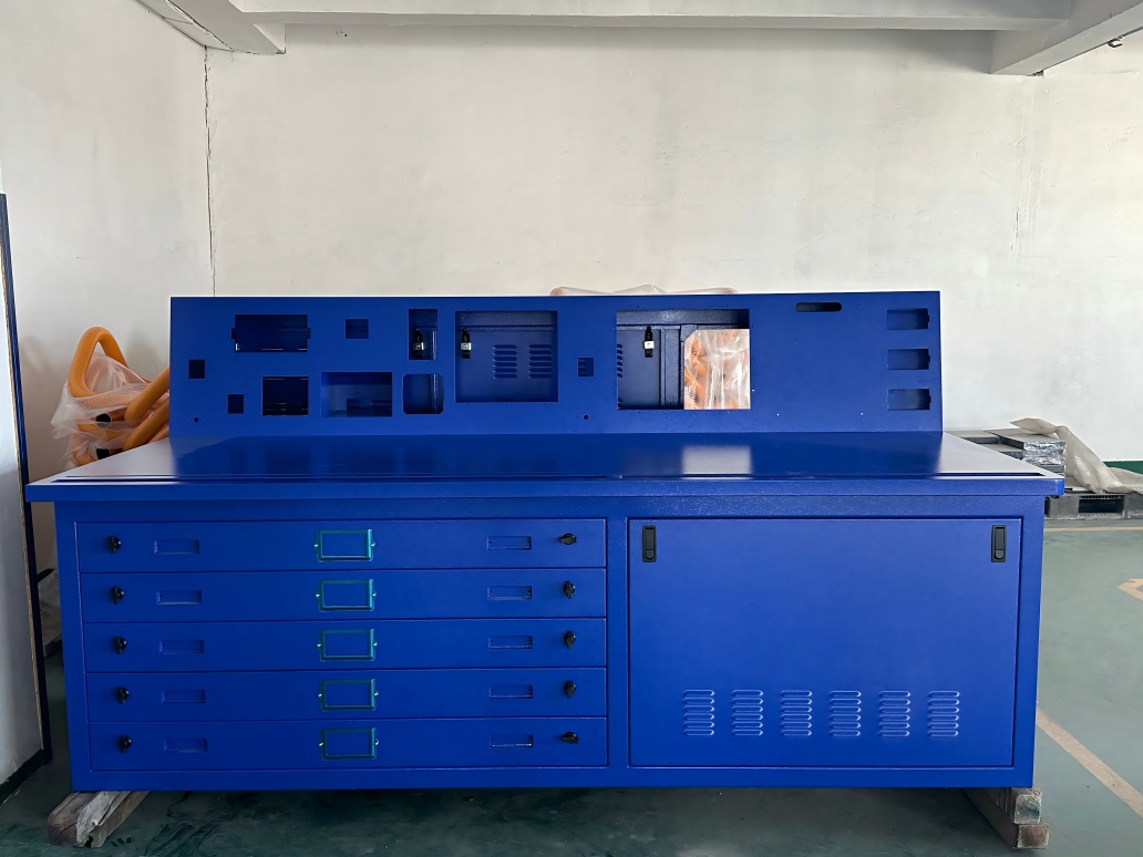 Customizable steel console with powder coating and cable management