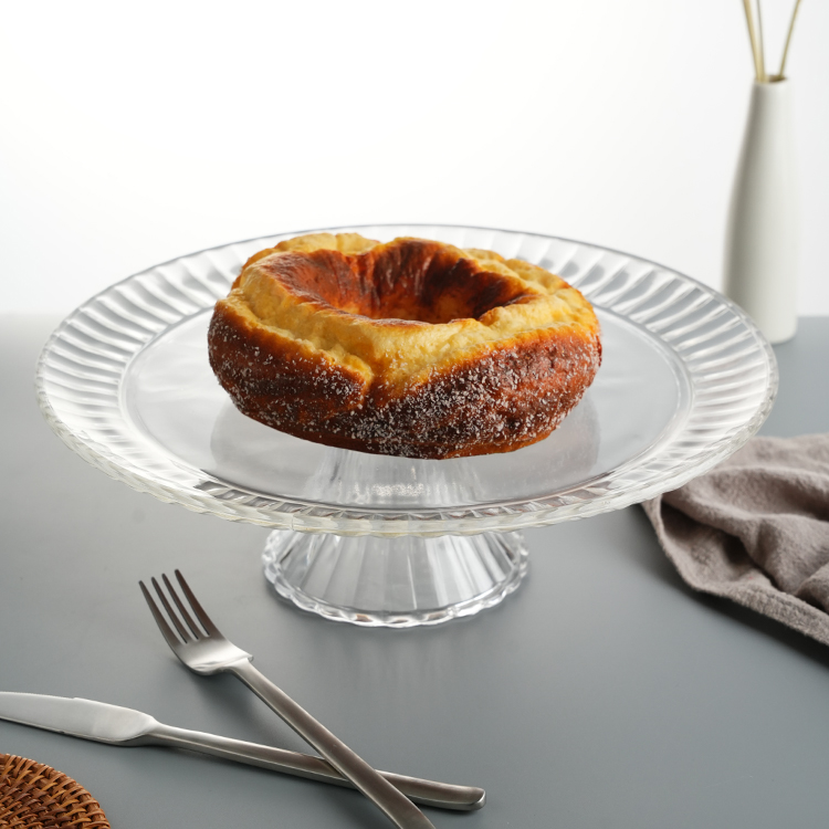 glass cake stand