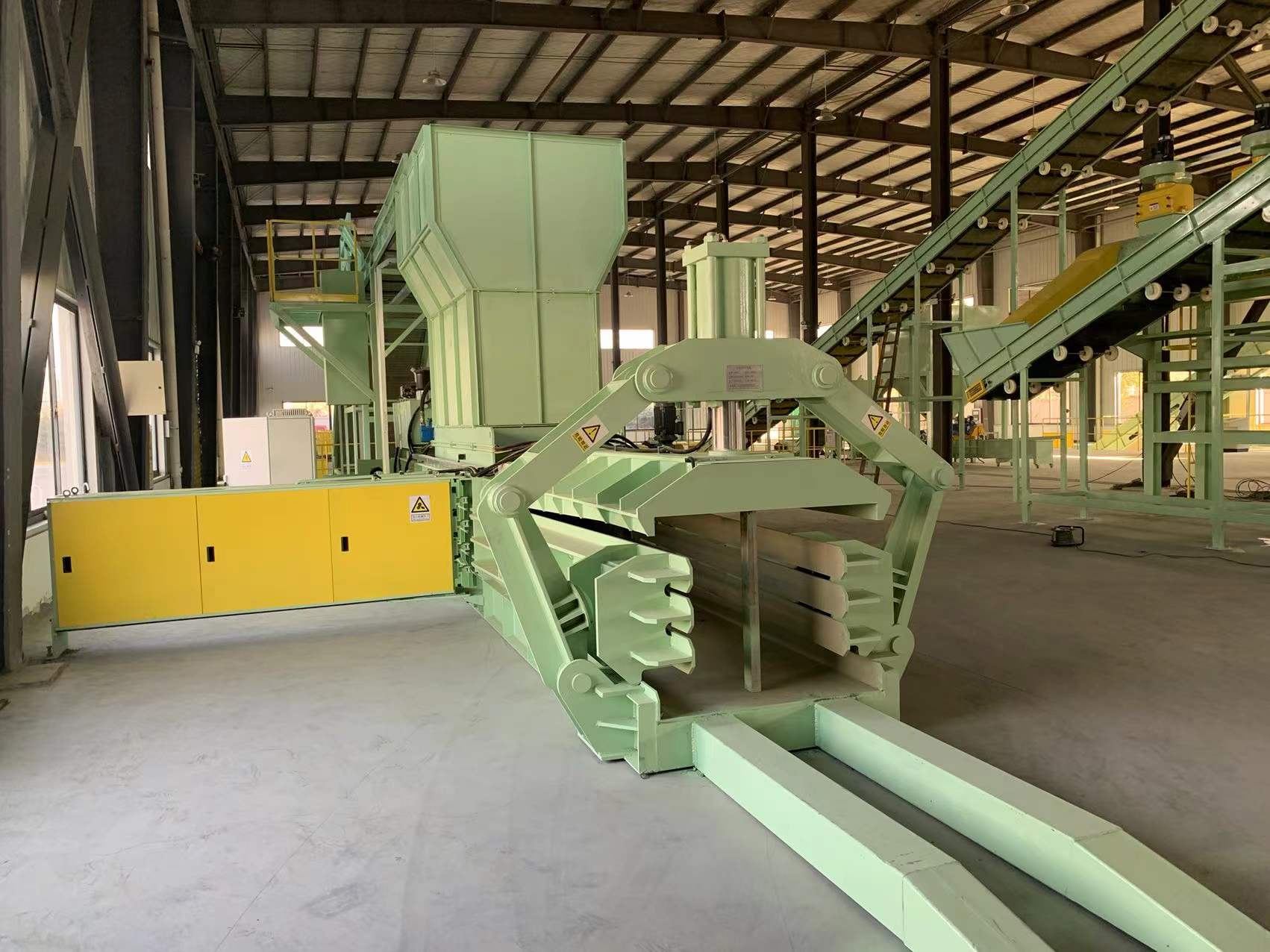 Waste paper balers applied in a material recovery operation