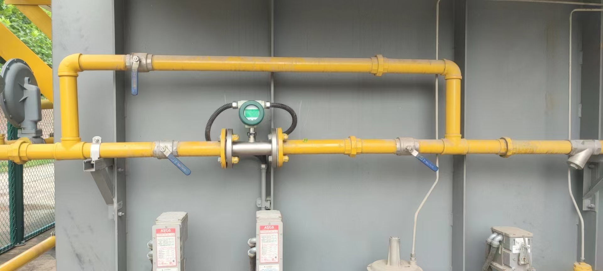 Natural gas mass flow measurement with ATEX thermal mass flow meter