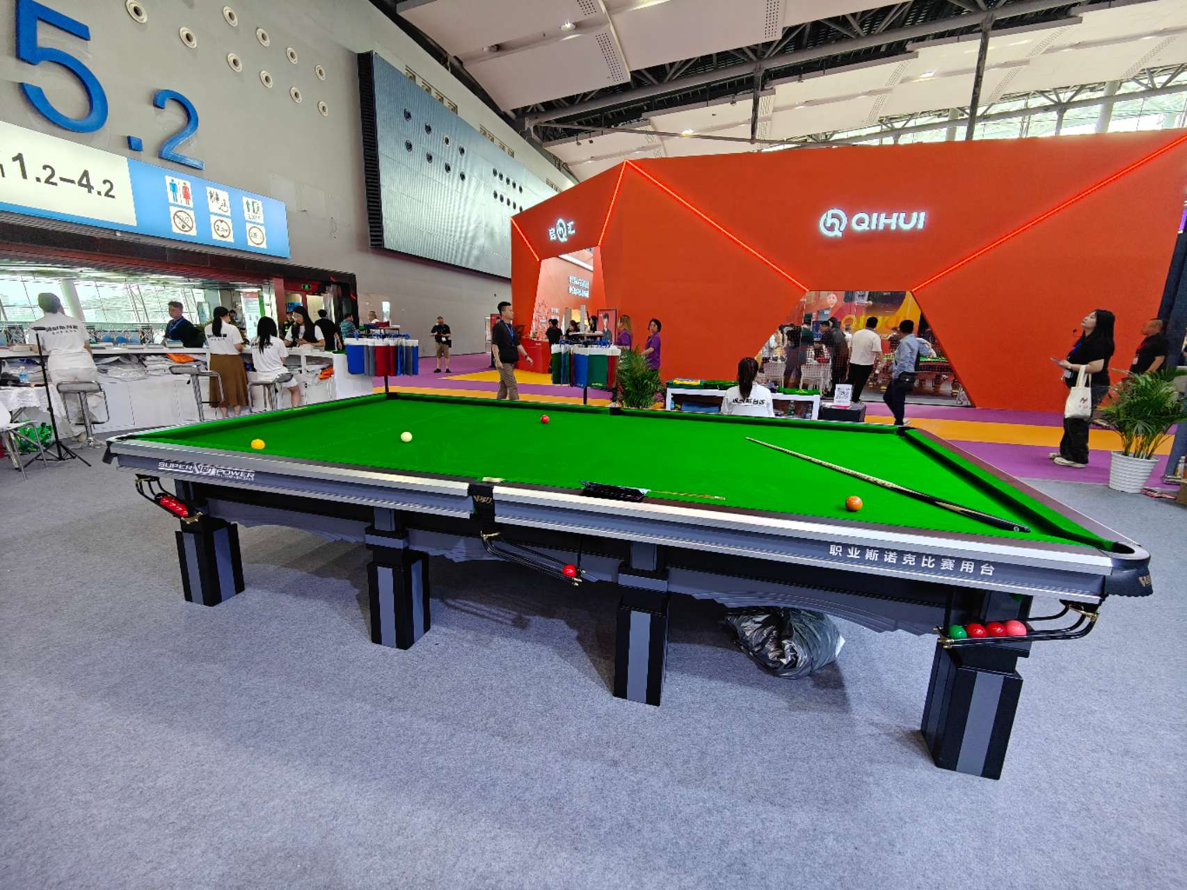 Warrior Snooker 12FT solid wood bluestone table side view