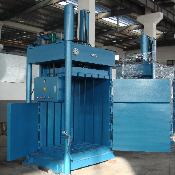 NK080T100 baler machine detail