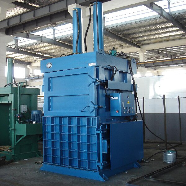 NKOT150 tire baler hydraulic cylinder and frame