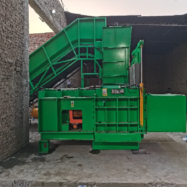 Bagging machine for agricultural materials in Pakistan
