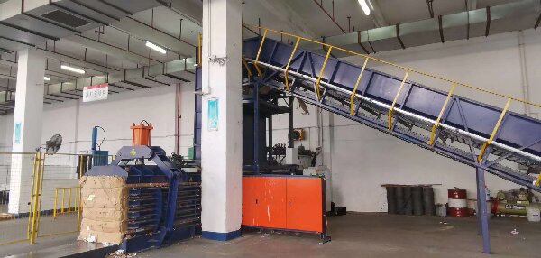 Semi-Automatic Horizontal Baler NKW160Q with conveyor