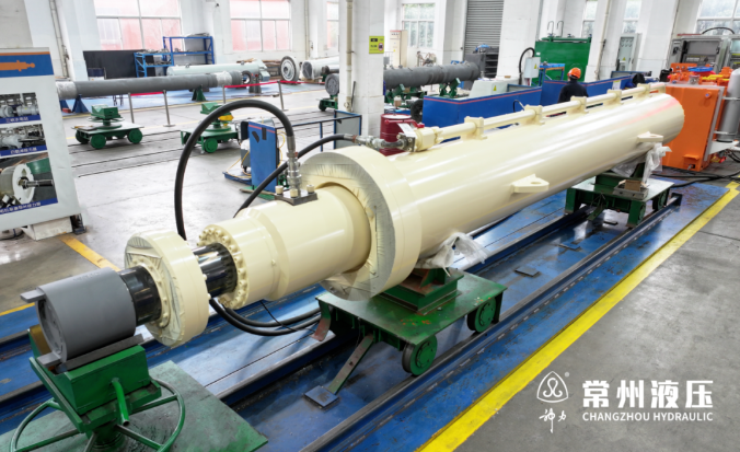 Hydraulic Hoist for Power Station