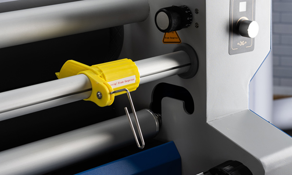 MEFU MF1700-M1 PRO top-heated roll laminator heating section