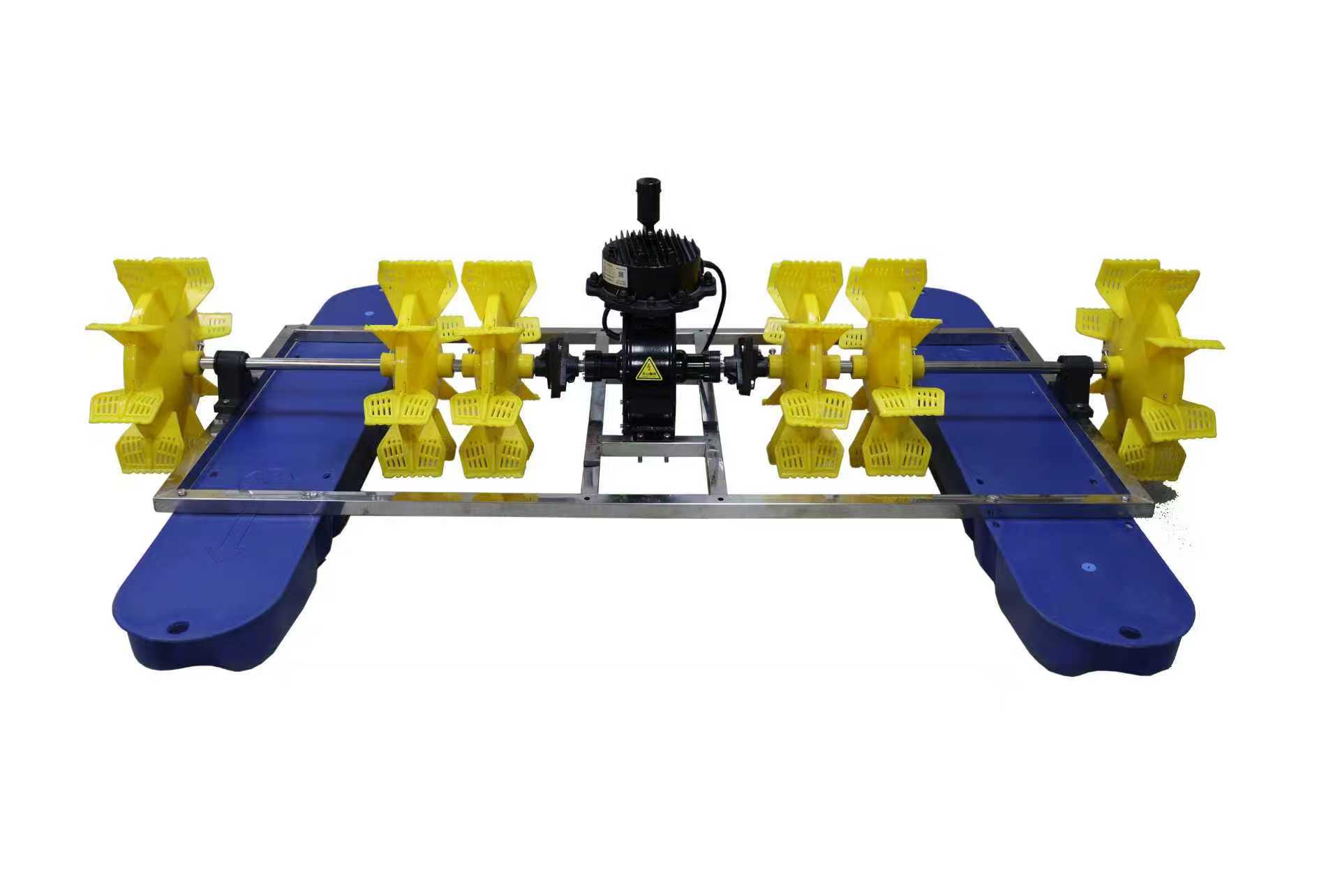 SUNOLTA 6-Impeller Inverter Paddlewheel Aerator in operation