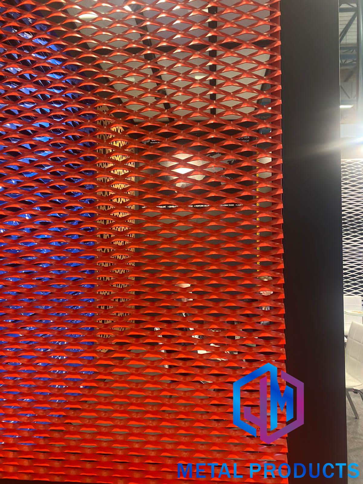 Architectural-Metal-Mesh-Facade-System-Solution