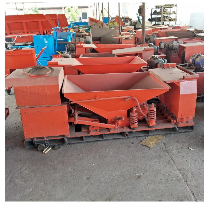 Reinforced concrete purlin machine