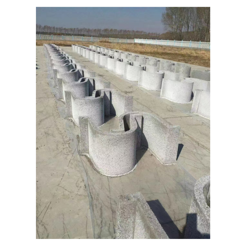 Vertical extrusion cement precast components