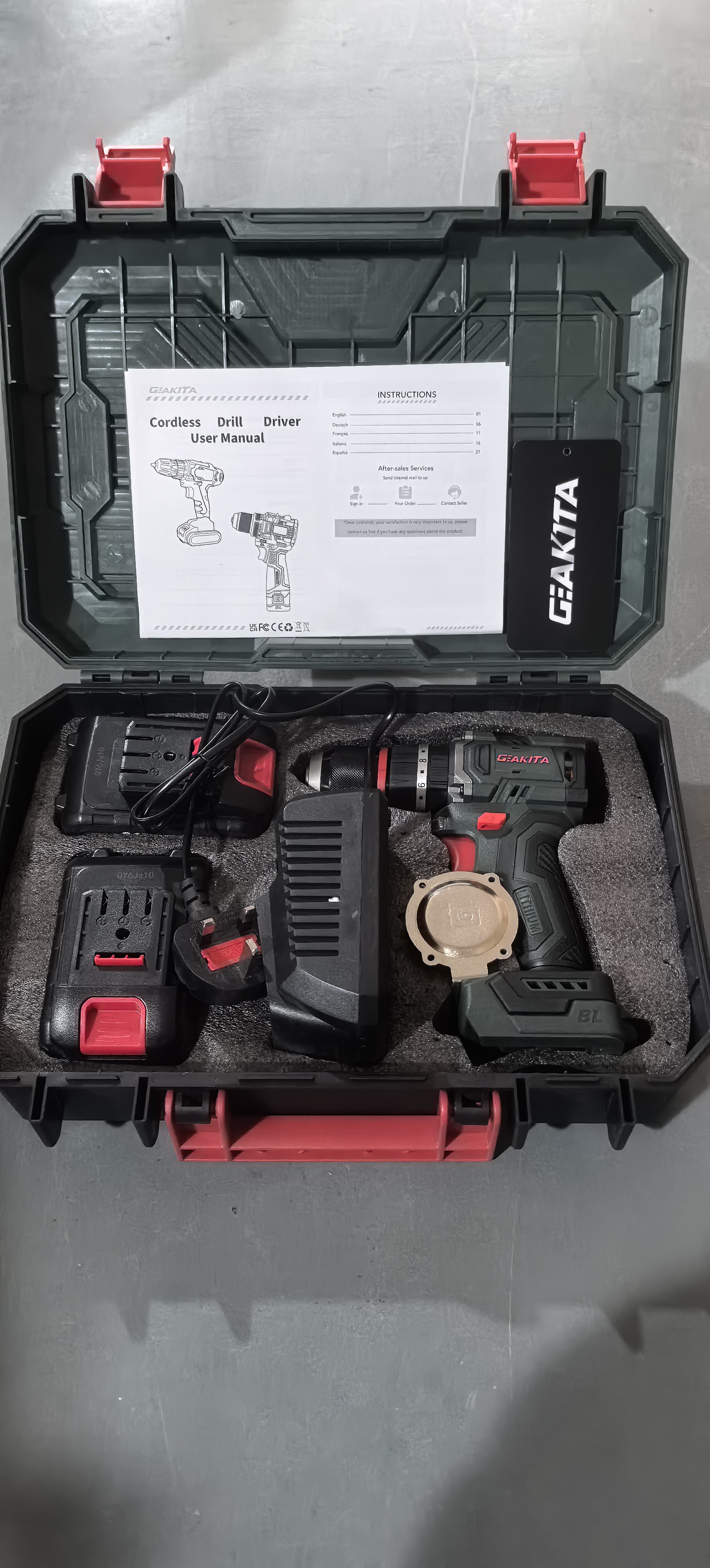 Drill case for distributor