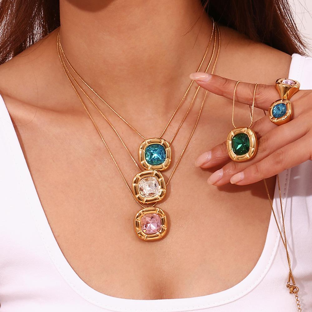 18K Gold Plated Ring, Deluxe Jewelry Ring, Stainless Steel Ring, Luxury Fashion Ring, ZMJR016