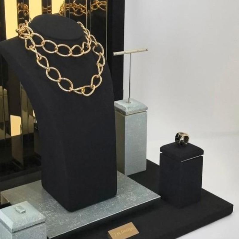 Jewelry Display J-7101, Acrylic necklace holder, Jewelry presentation stand, Retail display rack, Boutique jewelry organizer