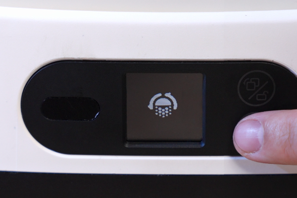 Tikpaws Smart Litter Box showing proper litter level for optimal cleaning