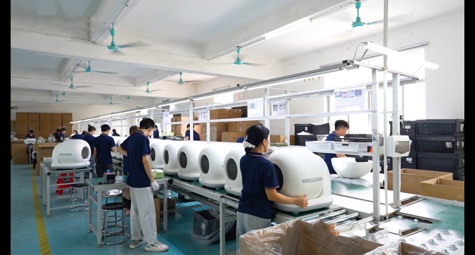 Pet product manufacturing process at traditional factories