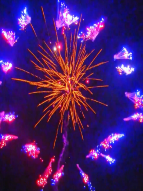 176 shots / Circle of the Universe
