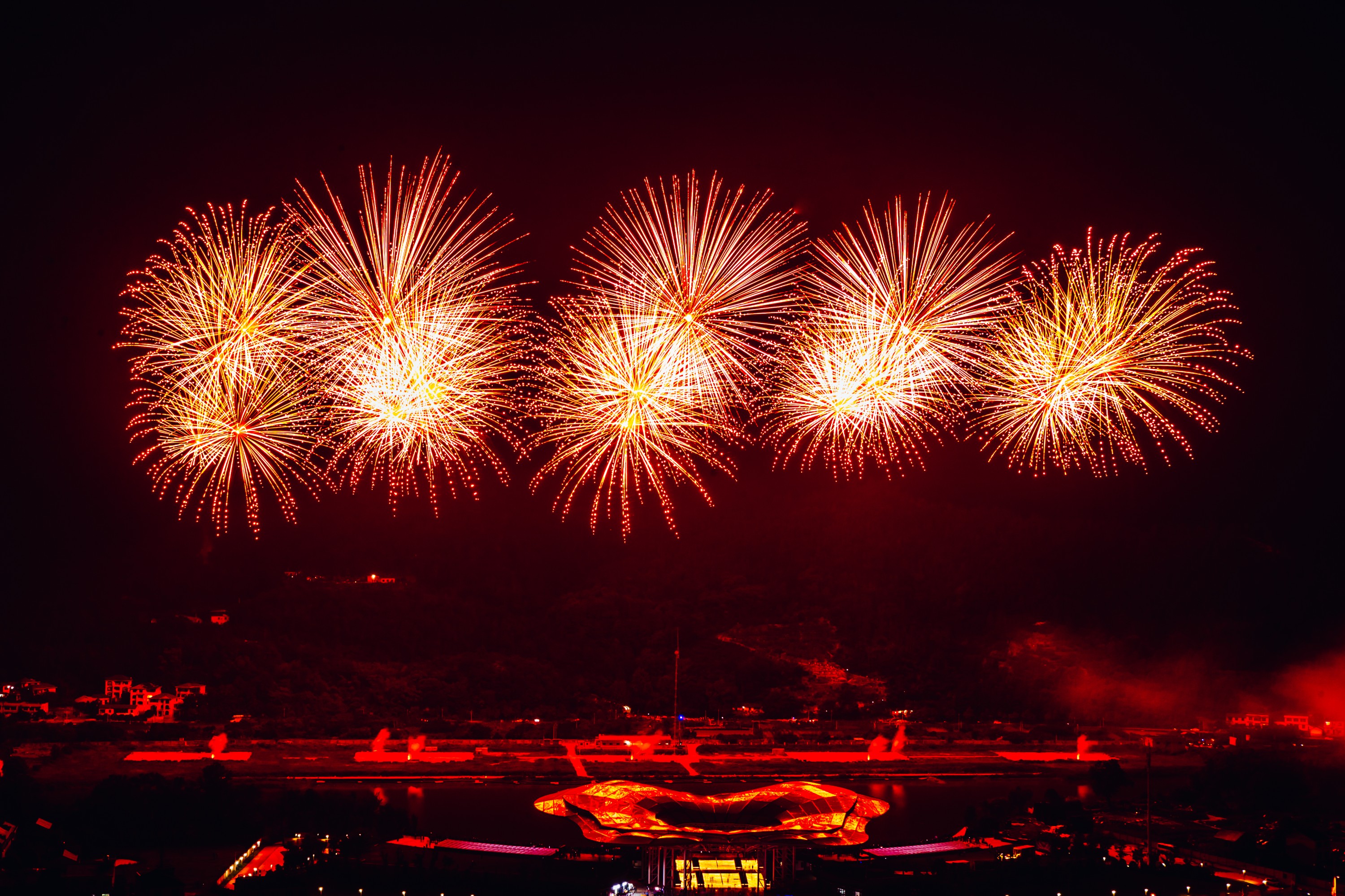 Firewroks Town: Reinventing Tradition – Youth Creativity Lights Up the Night