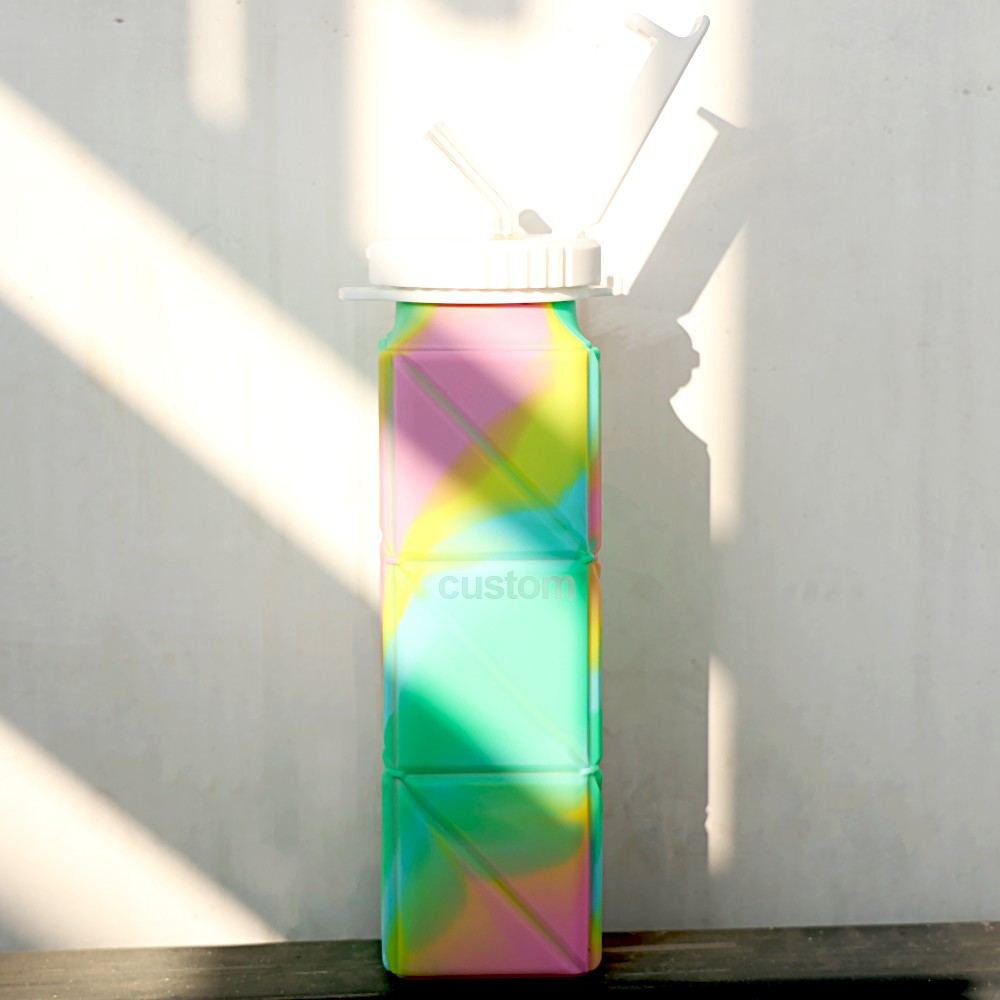Silicone foldable bottle with mixed color