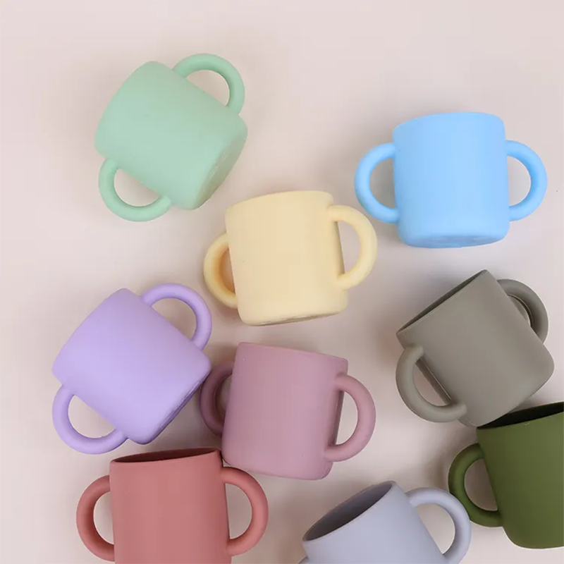 Small double ear cups