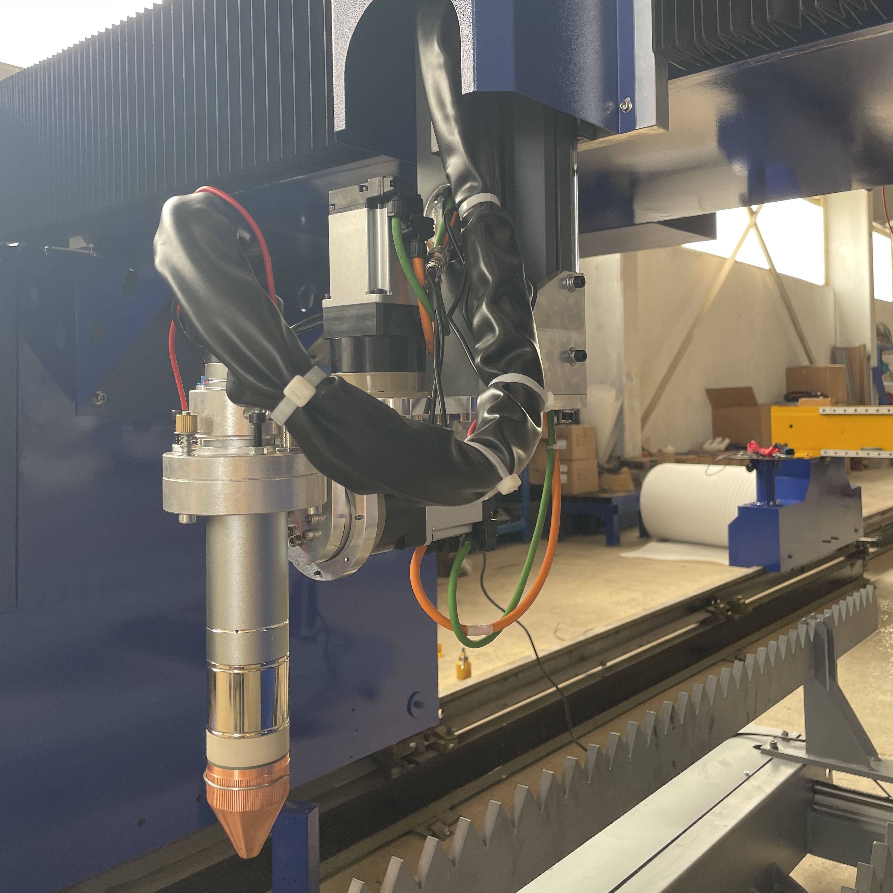 #slider-caption-0  Efficiency & Applications H beam plasma cutting machine  with high precision