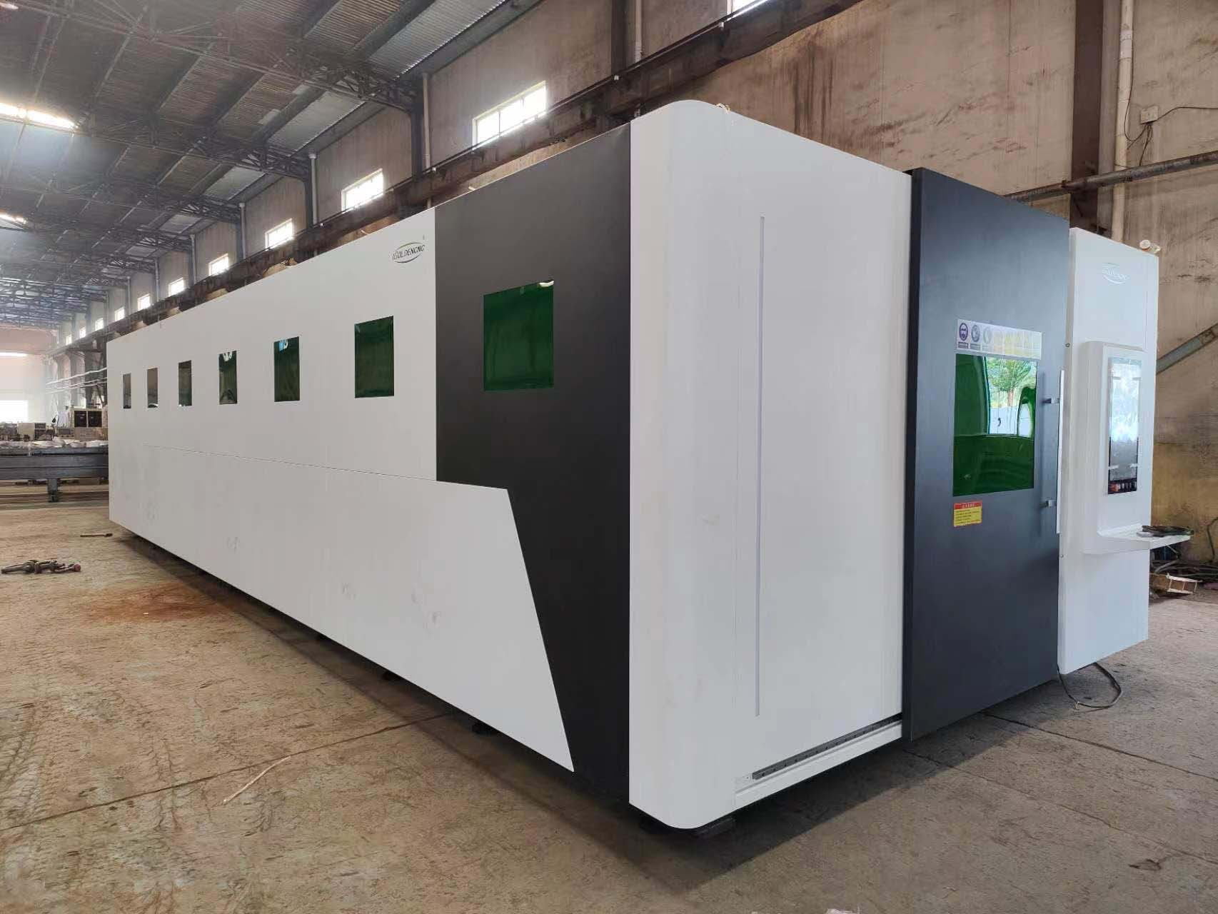 Full Covered Fiber Laser Cutting Machine
