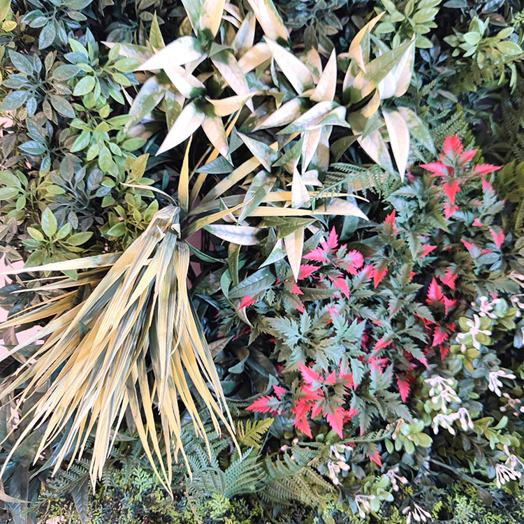 Malaysia Fireproof And UV Artificial Green Wall 