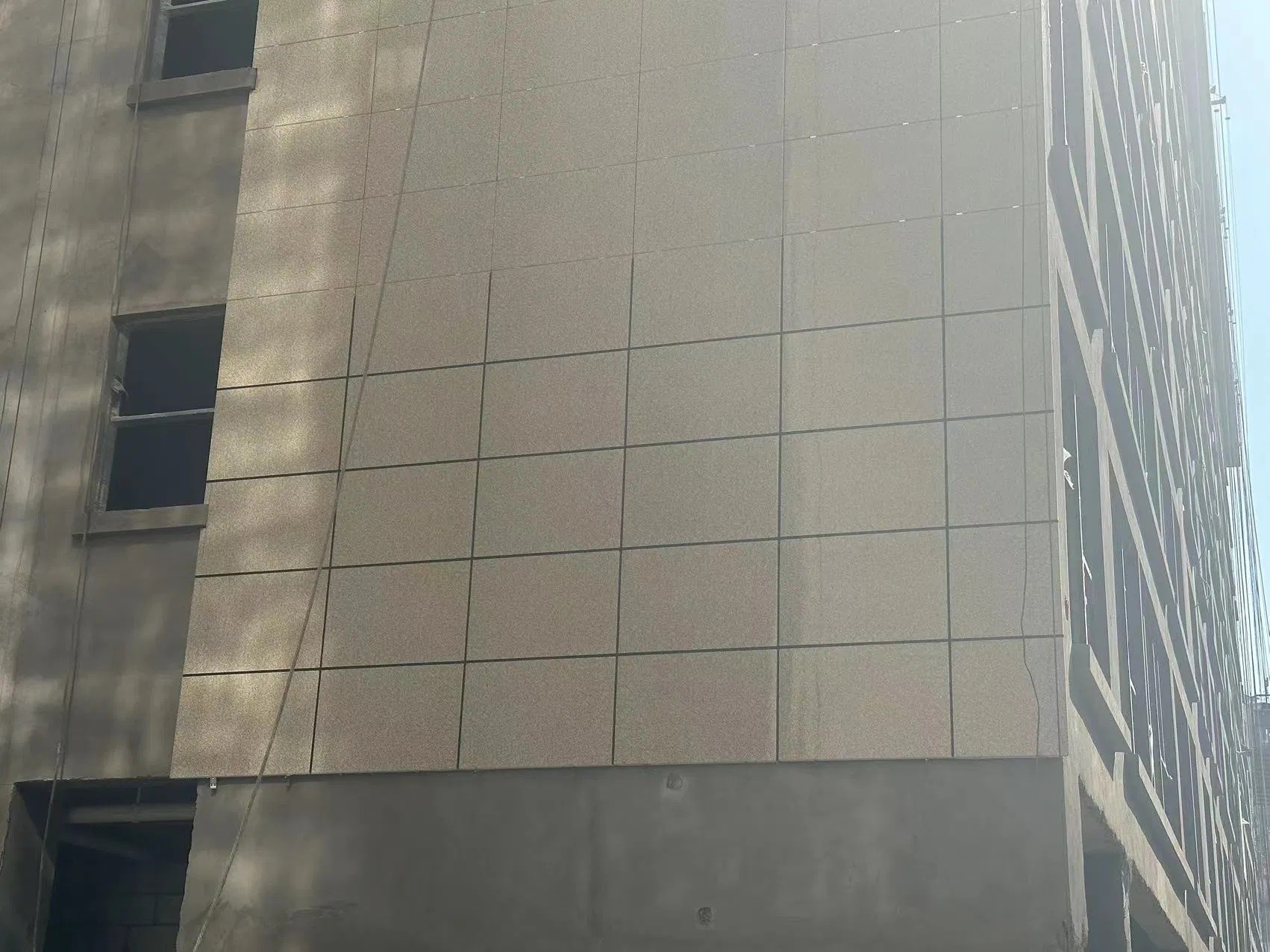 premium insulated aluminum panels, aluminum cladding panels, building exterior panels, architectural aluminum panels, energy-efficient wall panels