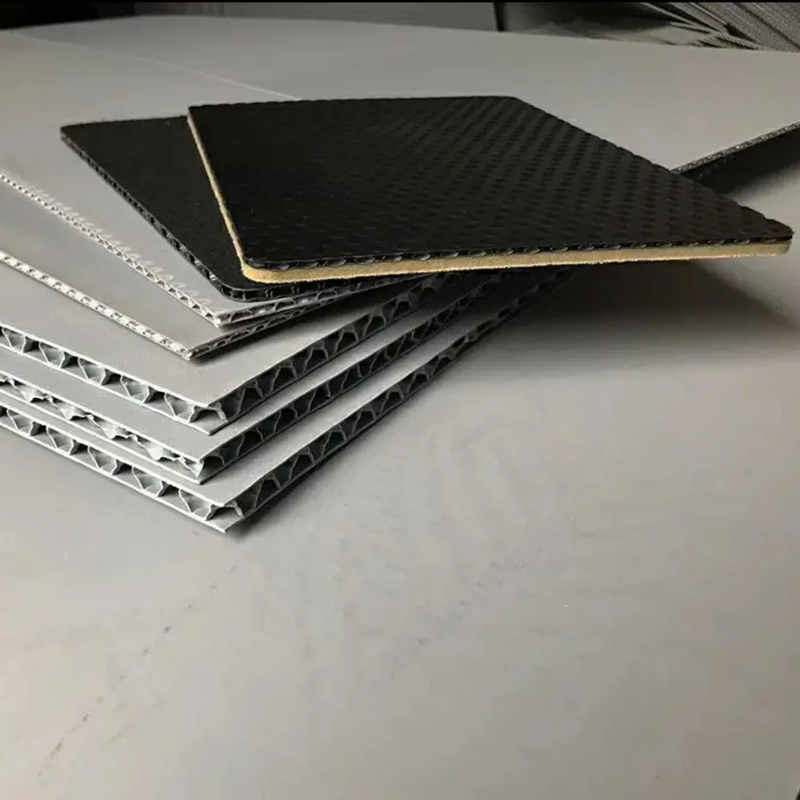 Felt-Lined Honeycomb Board