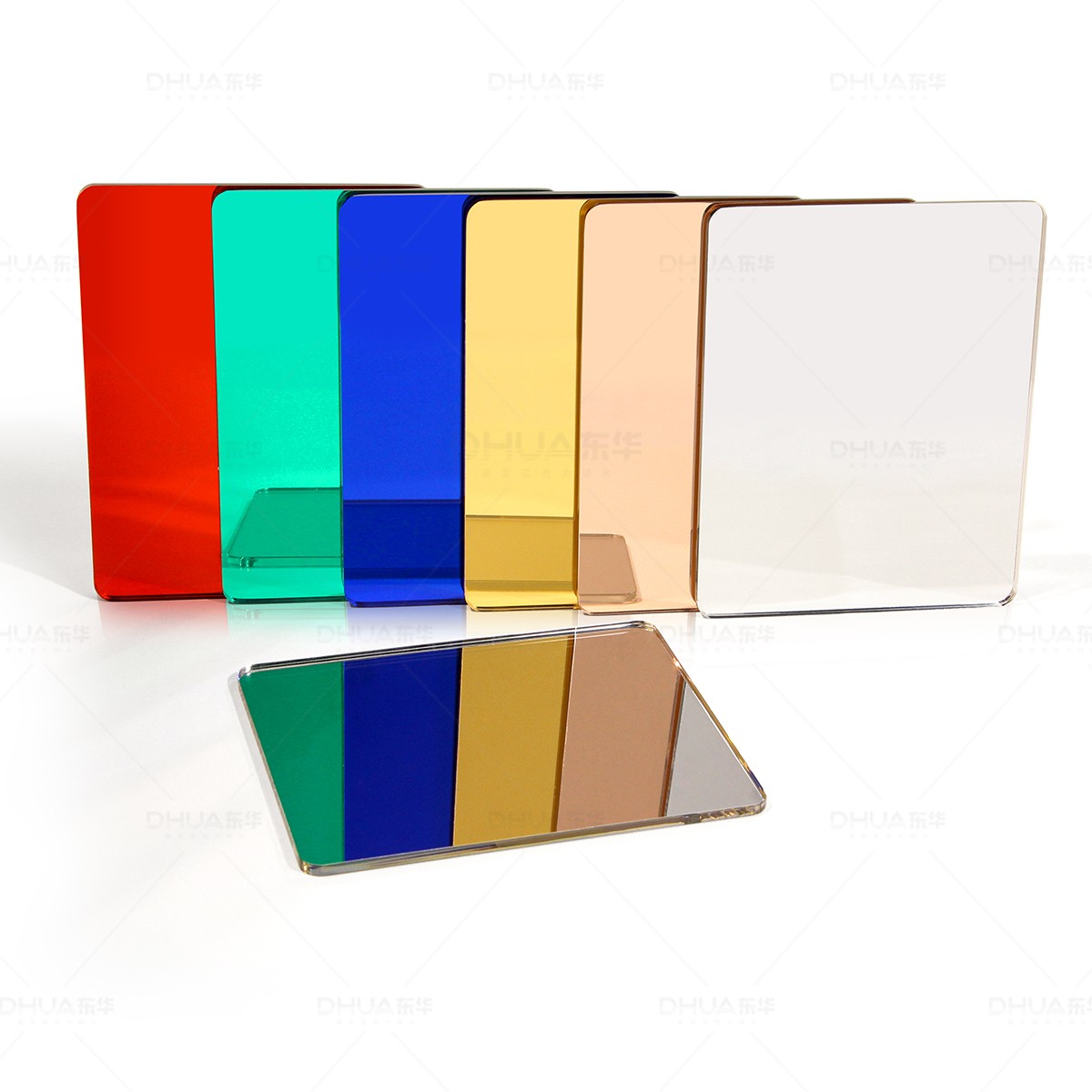 What Are The Benefits of Using Acrylic Mirror As Advertising Materials