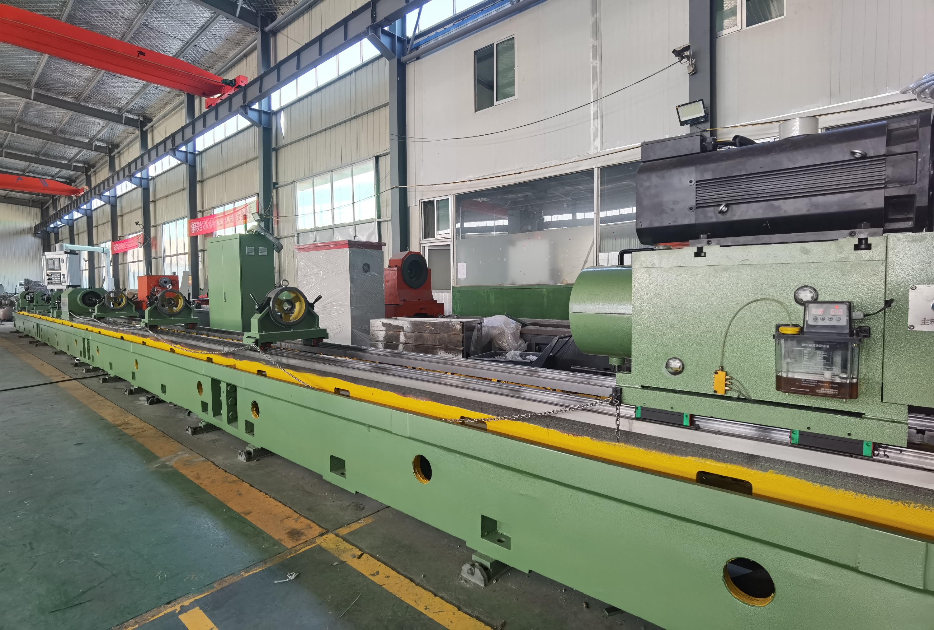 Deep hole CNC scraping and rolling machineTGK 16