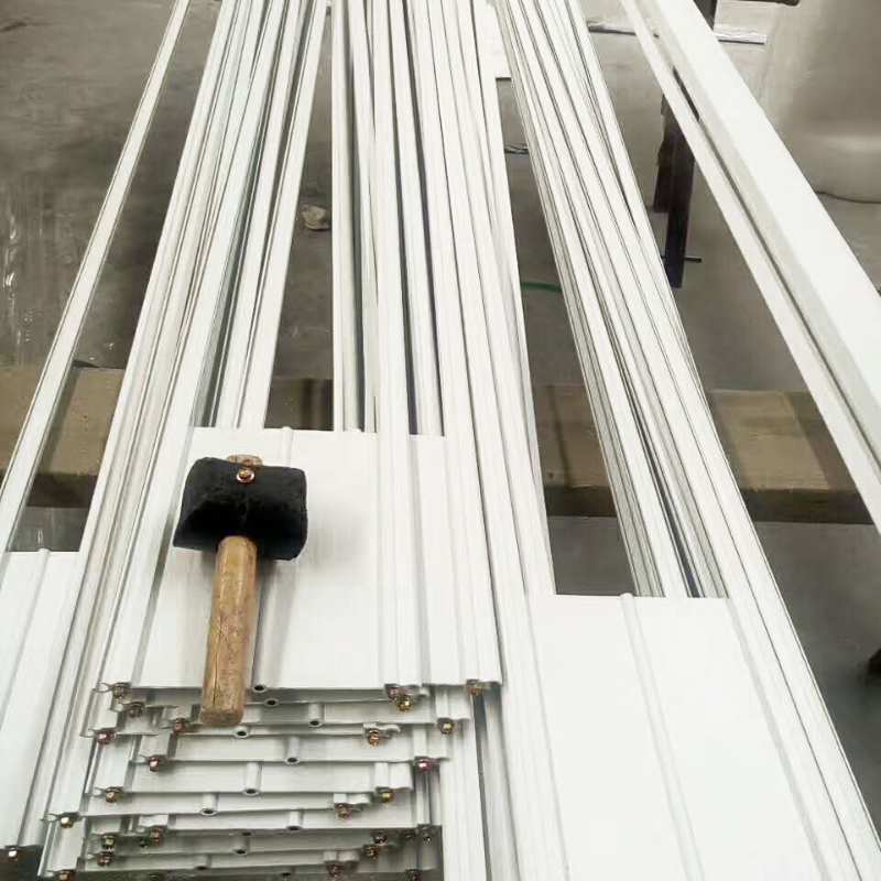 Commercial Clear Polycarbonate Folding Door Wite Coated