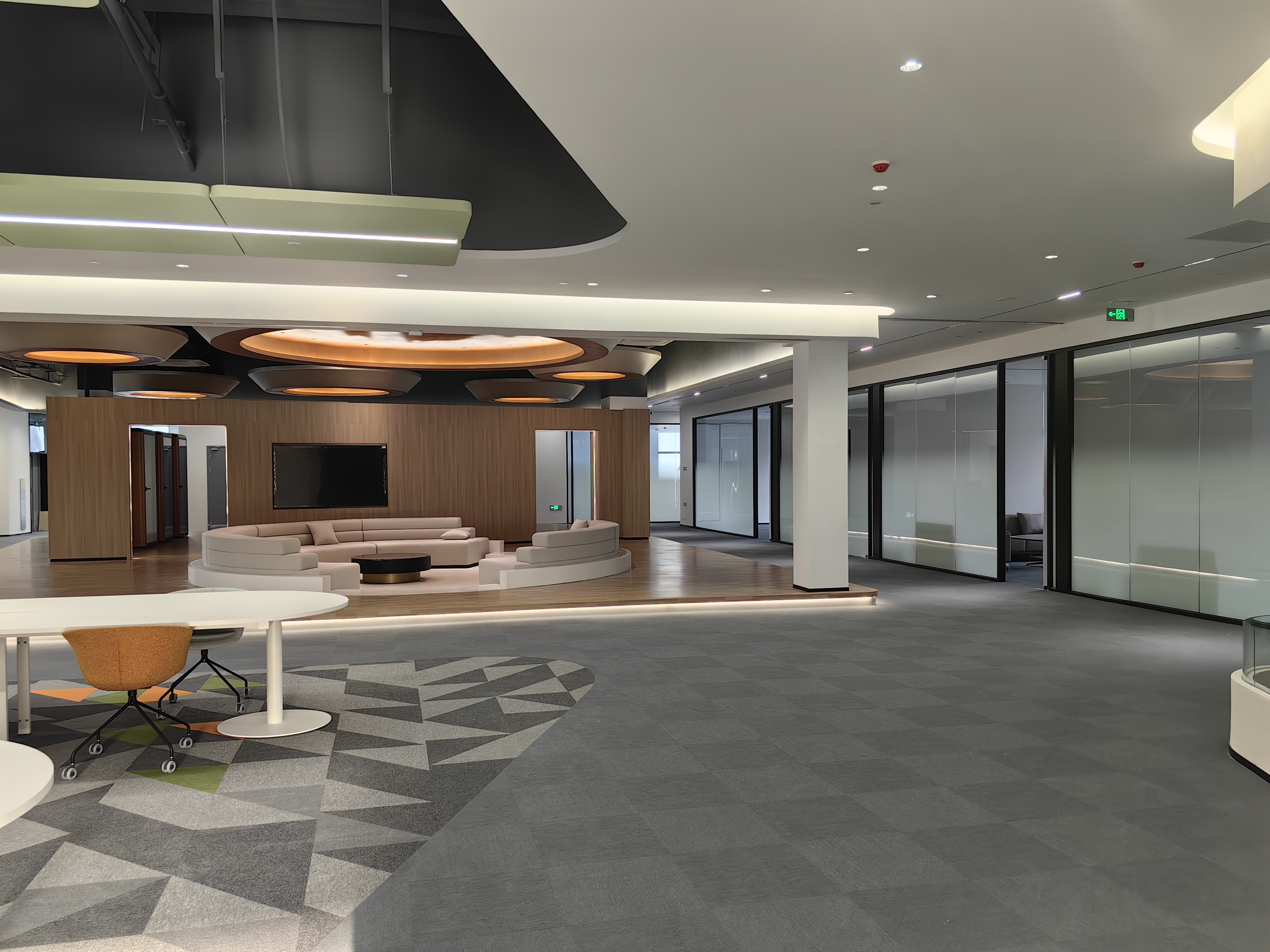 Robotphoenix Office Interior showcasing professional environment