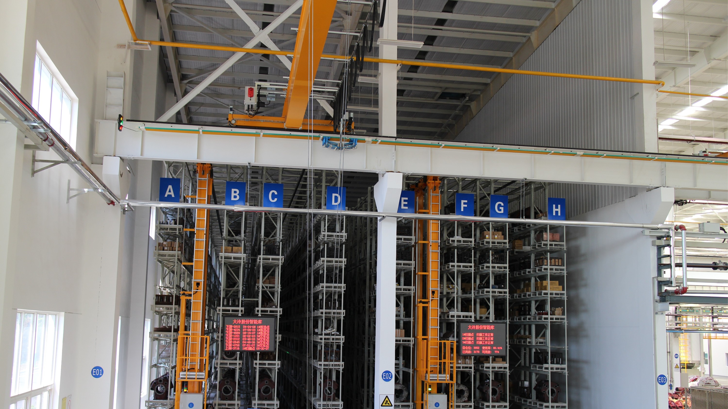 Project 010 &ndash; 4 Stacker Cranes, 1 Pallet Shuttle, 11 Conveyor Systems