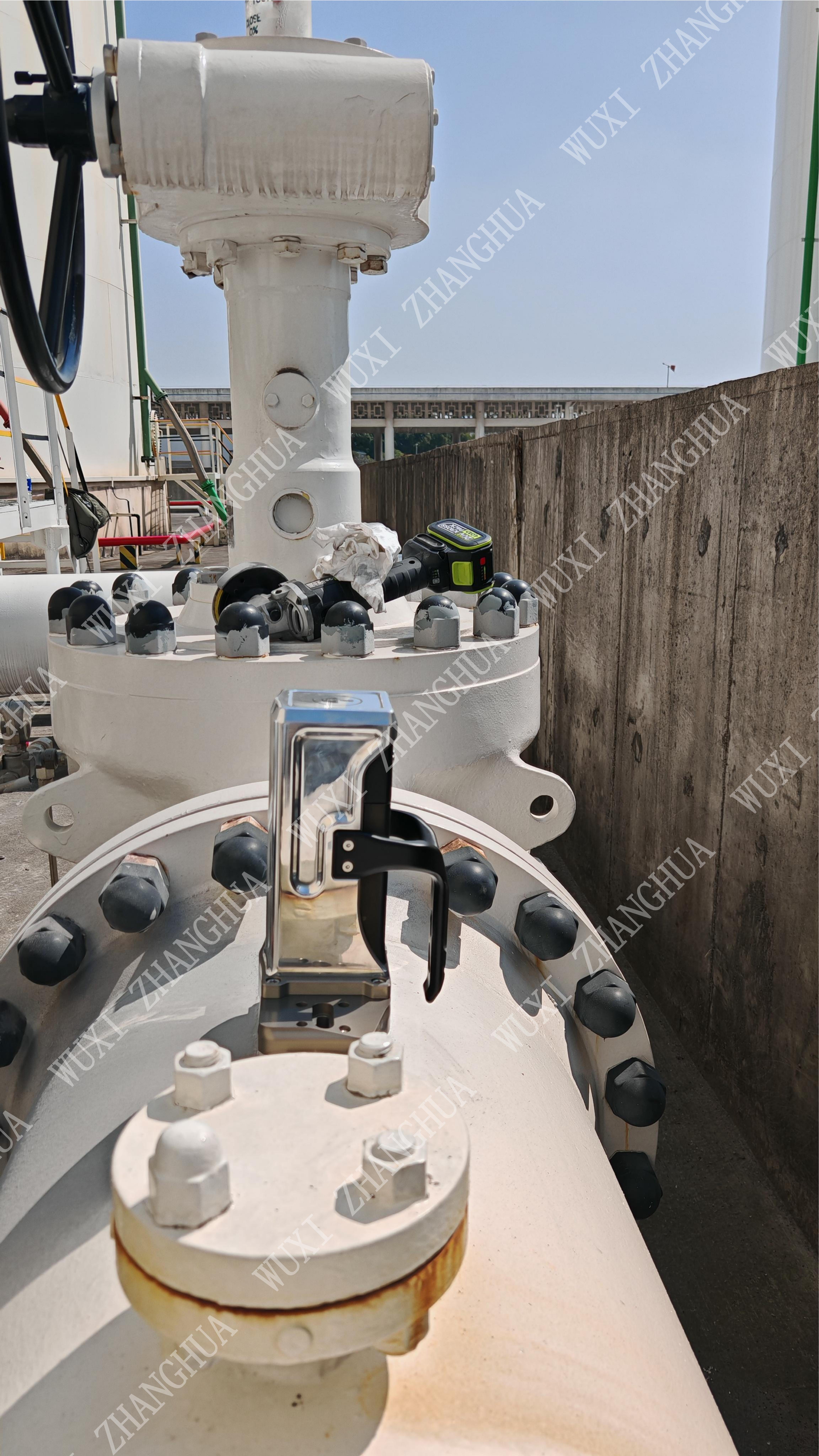 Pipeline Weld Residual Stress Tester circumferential scan
